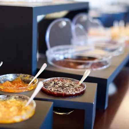 天堂艺术大酒店