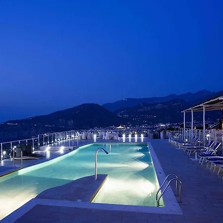 Szálloda Art Gran Paradiso Sorrento