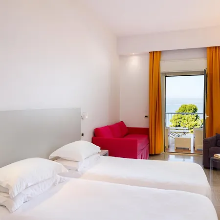 Art Gran Paradiso Hotel 4*